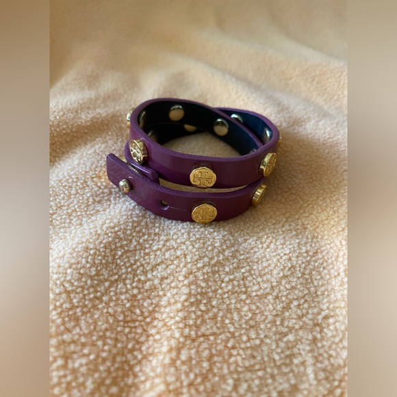 Tory Burch Double Wrap Stud Bracelet - Picture 2 of 7